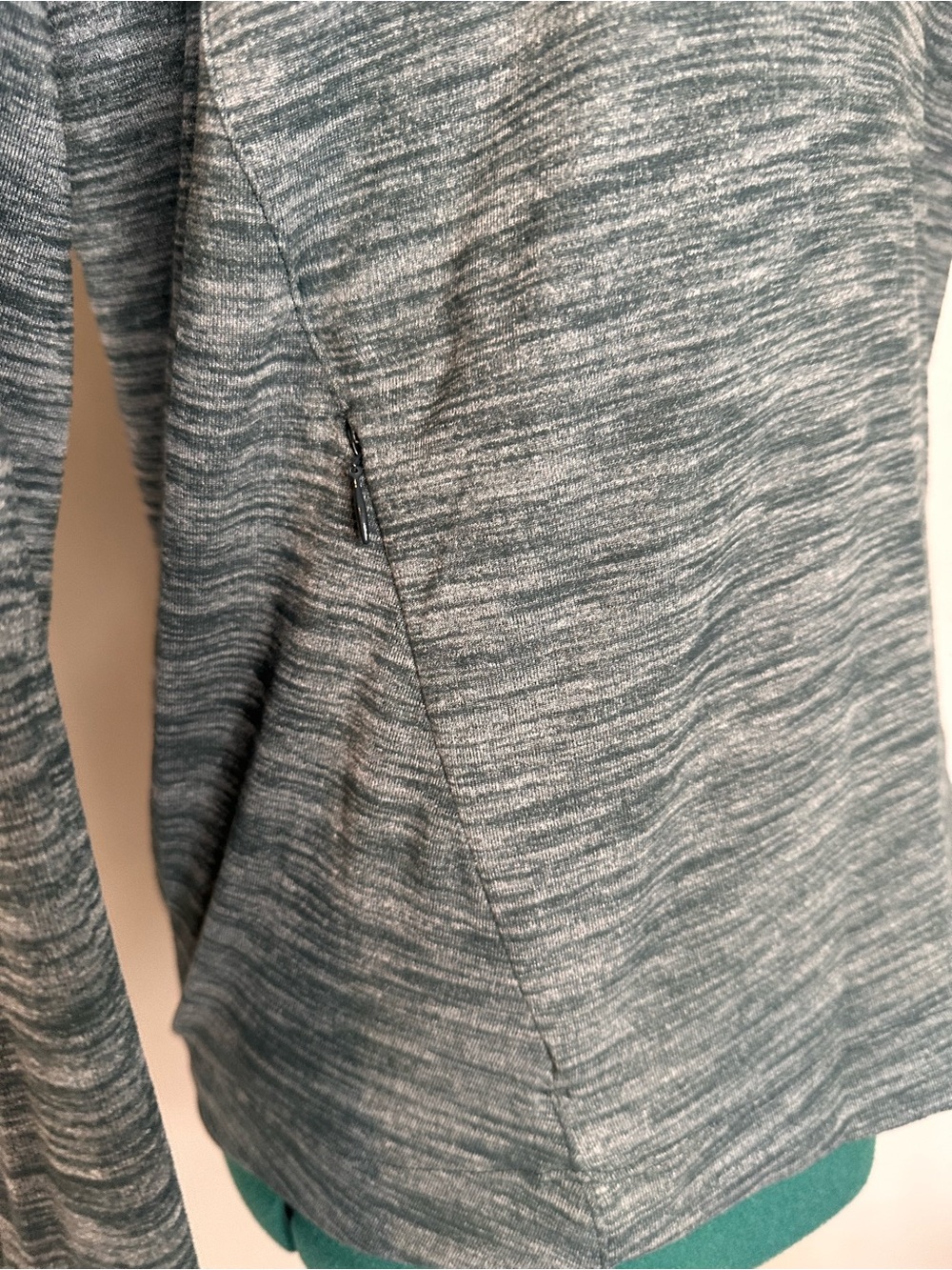 Heathered Teal Grey Long Sleeve Crew Top - Picture 3 of 11